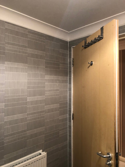 SMALL TILE