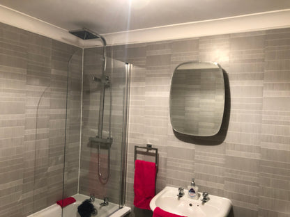 SMALL TILE
