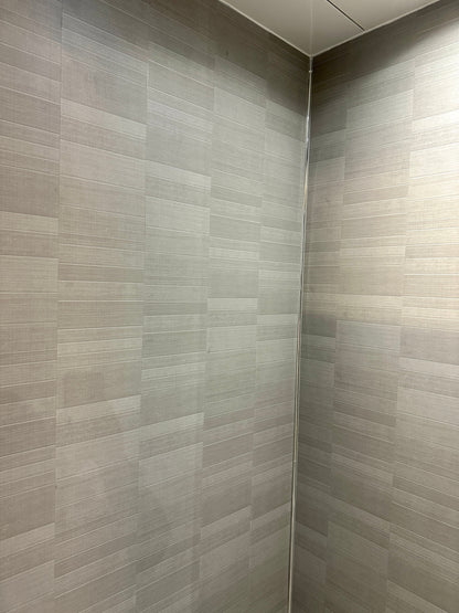 SMALL TILE